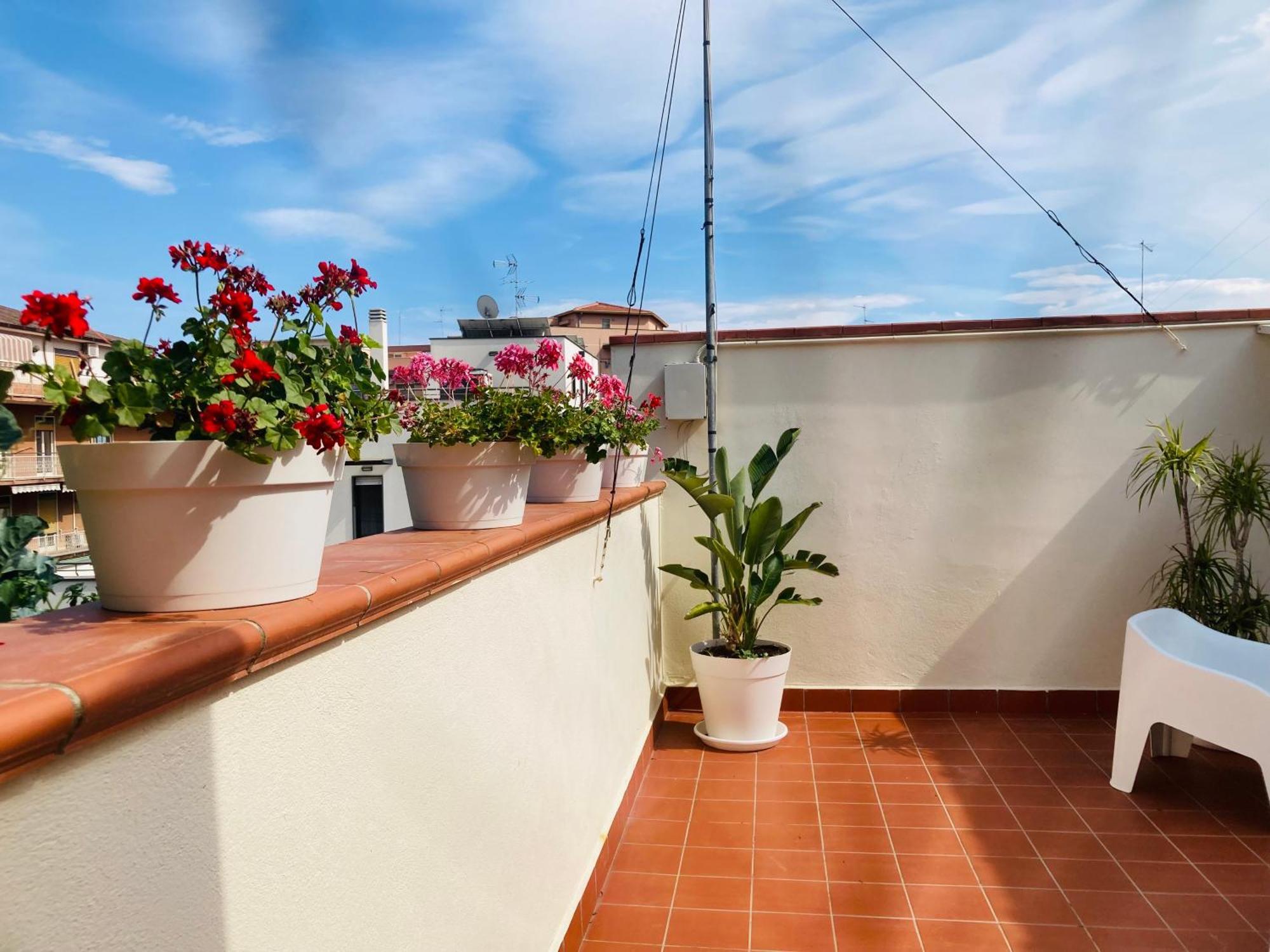 Lavica Di Mezzo Apartments Catânia Exterior foto